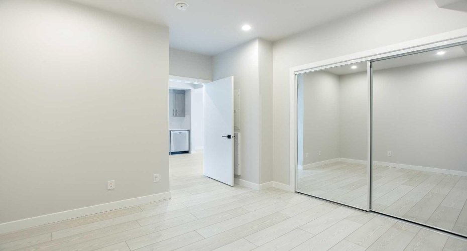 110 18A Street, Calgary, Alberta T2N 5G5, 2 Bedrooms Bedrooms, ,1 BathroomBathrooms,Residential,For Sale,18A,A2265324