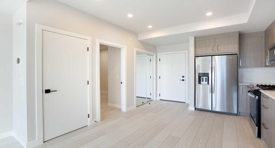 110 18A Street, Calgary, Alberta T2N 5G5, 2 Bedrooms Bedrooms, ,1 BathroomBathrooms,Residential,For Sale,18A,A2265324