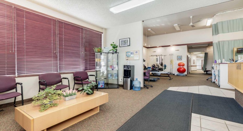 5120 50 Avenue, Olds, Alberta T4H 1A5, ,Commercial,For Sale,50,A2265377