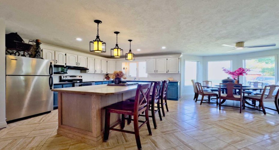 42082 Range Road 274, Hill Spring, Alberta T0K 1E0, 6 Bedrooms Bedrooms, ,4 BathroomsBathrooms,Residential,For Sale,Range Road 274,A2262252