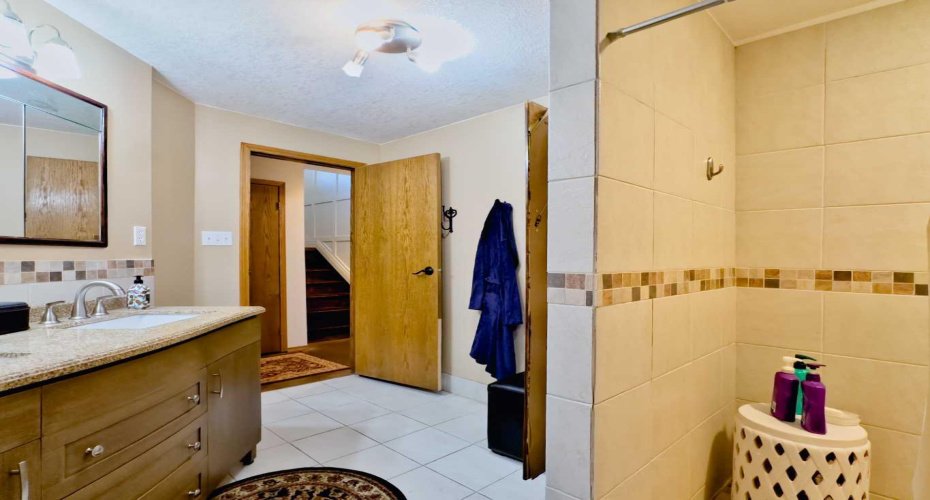 42082 Range Road 274, Hill Spring, Alberta T0K 1E0, 6 Bedrooms Bedrooms, ,4 BathroomsBathrooms,Residential,For Sale,Range Road 274,A2262252