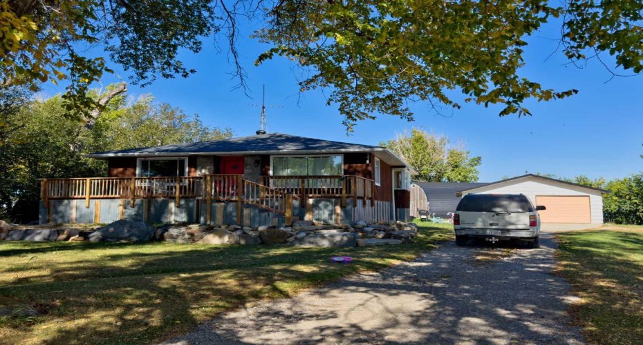 42082 Range Road 274, Hill Spring, Alberta T0K 1E0, 6 Bedrooms Bedrooms, ,4 BathroomsBathrooms,Residential,For Sale,Range Road 274,A2262252