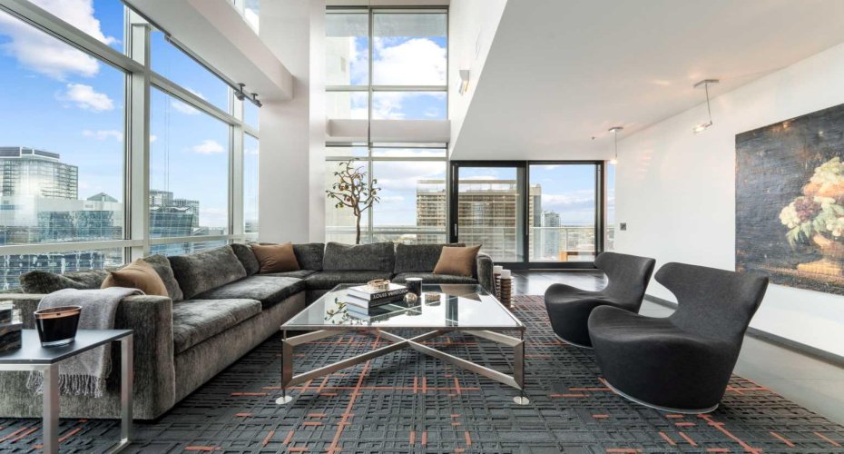 108 9th Avenue, Calgary, Alberta T2P0S9, 2 Bedrooms Bedrooms, ,3 BathroomsBathrooms,Residential,For Sale,9th,A2264092