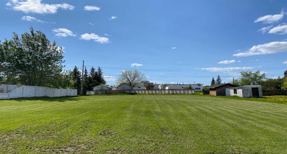 4536 48 Street, Rycroft, Alberta T0H 3A0, ,Land,For Sale,48,A2106910