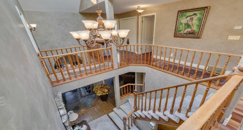 1302 Frontenac Avenue, Calgary, Alberta T2B1B6, 5 Bedrooms Bedrooms, ,4 BathroomsBathrooms,Residential,For Sale,Frontenac,A2265694