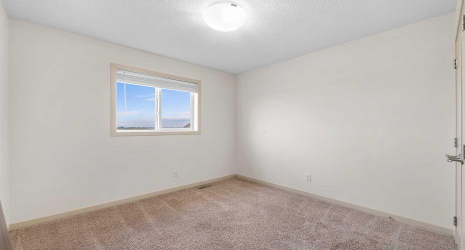 107 MASTERS Heights, Calgary, Alberta T3M 2M8, 5 Bedrooms Bedrooms, ,4 BathroomsBathrooms,Residential,For Sale,MASTERS,A2257319