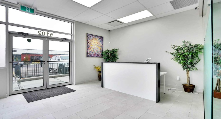 2255 32 Street, Calgary, Alberta T1Y 0C2, ,Commercial,For Sale,32,A2265963