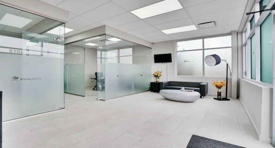 2255 32 Street, Calgary, Alberta T1Y 0C2, ,Commercial,For Sale,32,A2265963