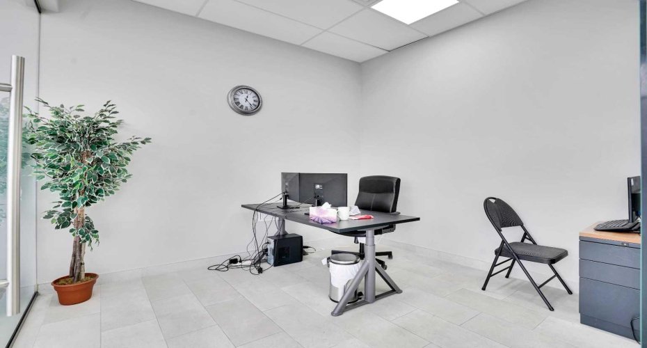 2255 32 Street, Calgary, Alberta T1Y 0C2, ,Commercial,For Sale,32,A2265963