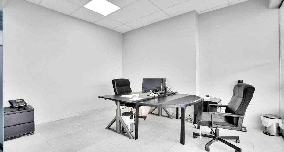 2255 32 Street, Calgary, Alberta T1Y 0C2, ,Commercial,For Sale,32,A2265963