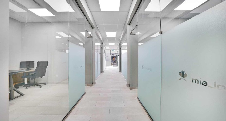 2255 32 Street, Calgary, Alberta T1Y 0C2, ,Commercial,For Sale,32,A2265963