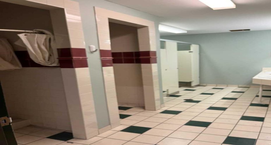 118 First Avenue, Cochrane, Alberta T4C 2K6, ,Commercial,For Lease,First,A2266241