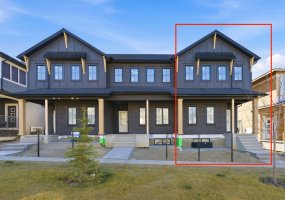 160 Lawson Lane, Airdrie, Alberta T4A 3P3, 3 Bedrooms Bedrooms, ,3 BathroomsBathrooms,Residential,For Sale,Lawson,A2266416