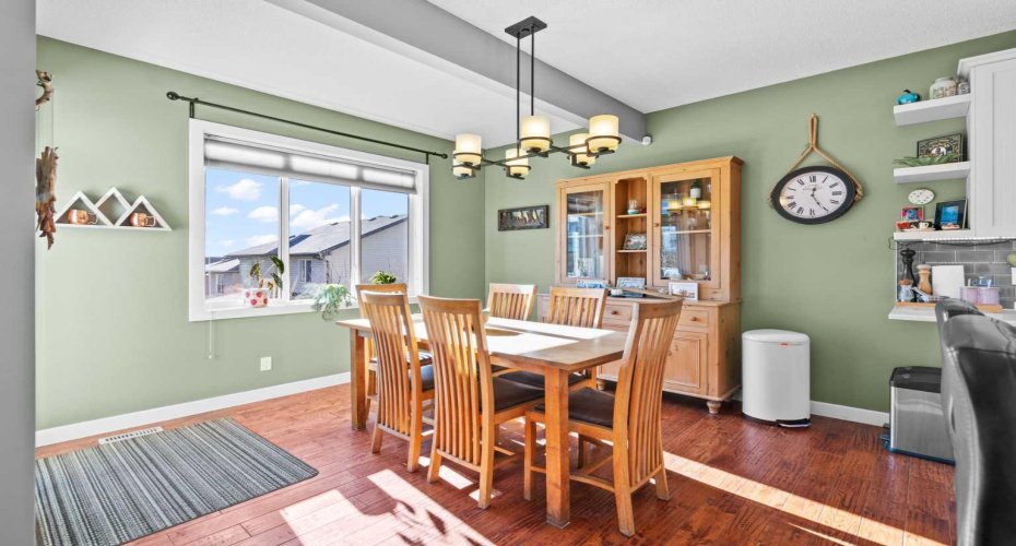 89 Heritage Hill, Cochrane, Alberta T4C 0L3, 4 Bedrooms Bedrooms, ,4 BathroomsBathrooms,Residential,For Sale,Heritage,A2266562