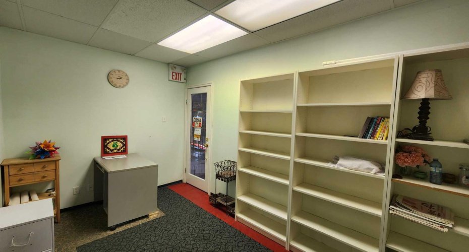 328 Centre Street, Calgary, Alberta T2G 4X6, ,Commercial,For Sale,Centre,A2266912