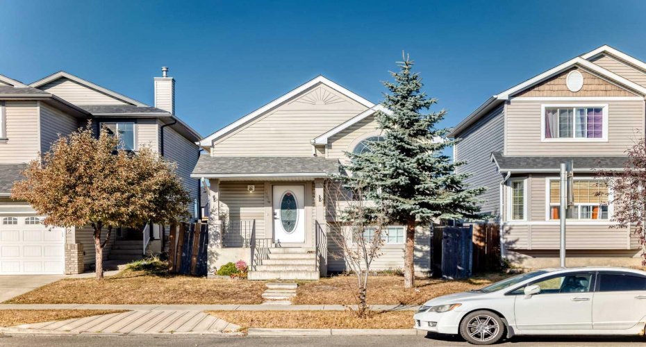 144 Taradale Drive, Calgary, Alberta T3J 5G3, 3 Bedrooms Bedrooms, ,2 BathroomsBathrooms,Residential,For Sale,Taradale,A2265786