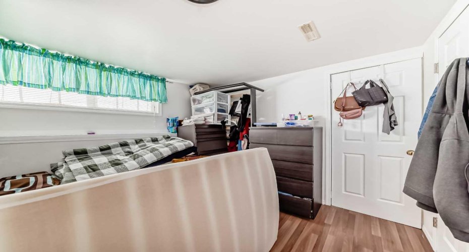 144 Taradale Drive, Calgary, Alberta T3J 5G3, 3 Bedrooms Bedrooms, ,2 BathroomsBathrooms,Residential,For Sale,Taradale,A2265786