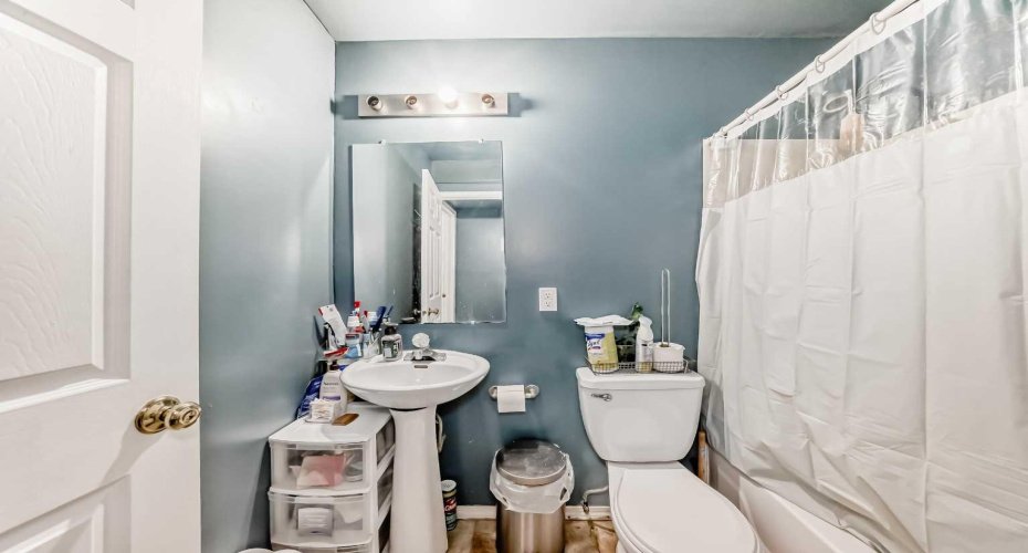 144 Taradale Drive, Calgary, Alberta T3J 5G3, 3 Bedrooms Bedrooms, ,2 BathroomsBathrooms,Residential,For Sale,Taradale,A2265786
