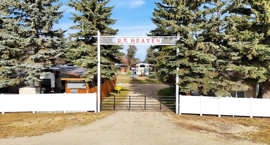 12040 Township Road 422, Rural Ponoka County, Alberta T0C 2J0, ,Land,For Sale,Township Road 422,A2267015