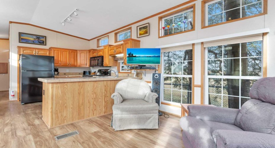 12040 Township Road 422, Rural Ponoka County, Alberta T0C 2J0, 2 Bedrooms Bedrooms, ,1 BathroomBathrooms,Residential,For Sale,Township Road 422,A2267579