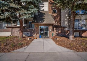 110 20 Avenue, Calgary, Alberta T2E 1P7, 1 Bedroom Bedrooms, ,1 BathroomBathrooms,Residential,For Sale,20,A2267664