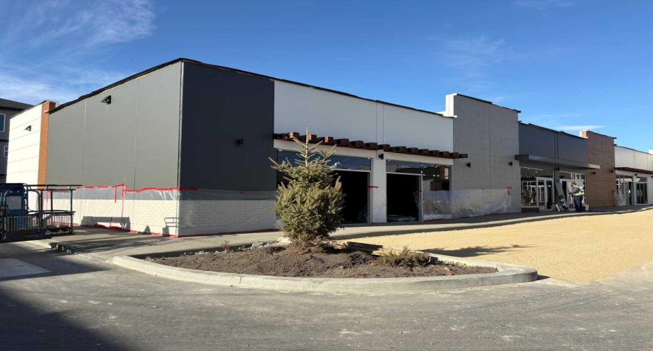 110 Corner Meadows Manor, Calgary, Alberta T3N 2X9, ,Commercial,For Sale,Corner Meadows,A2267706