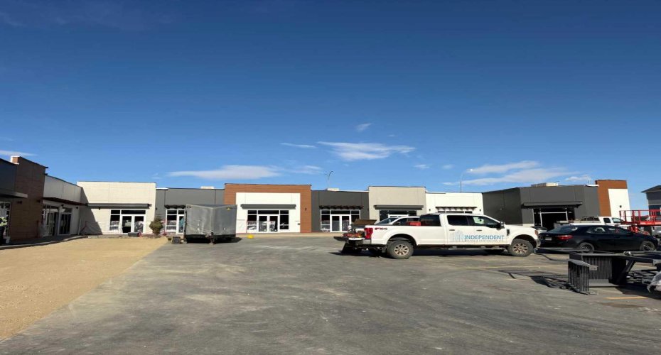 110 Corner Meadows Manor, Calgary, Alberta T3N 2X9, ,Commercial,For Sale,Corner Meadows,A2267706