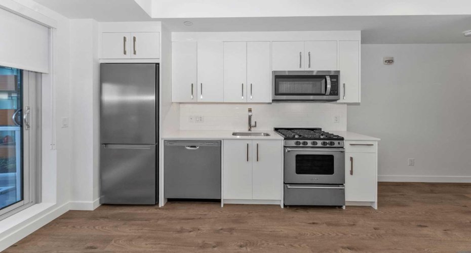 110 18A Street, Calgary, Alberta T2N 5G5, 1 Bedroom Bedrooms, ,1 BathroomBathrooms,Residential,For Sale,18A,A2267745