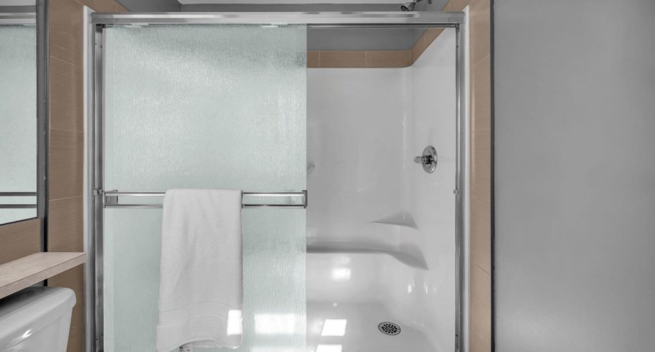 714 Redstone View, Calgary, Alberta T3N0M9, 4 Bedrooms Bedrooms, ,3 BathroomsBathrooms,Residential,For Sale,Redstone,A2267096