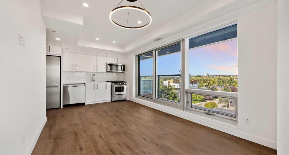 110 18A Street, Calgary, Alberta T2N 5G5, 1 Bedroom Bedrooms, ,1 BathroomBathrooms,Residential,For Sale,18A,A2260923