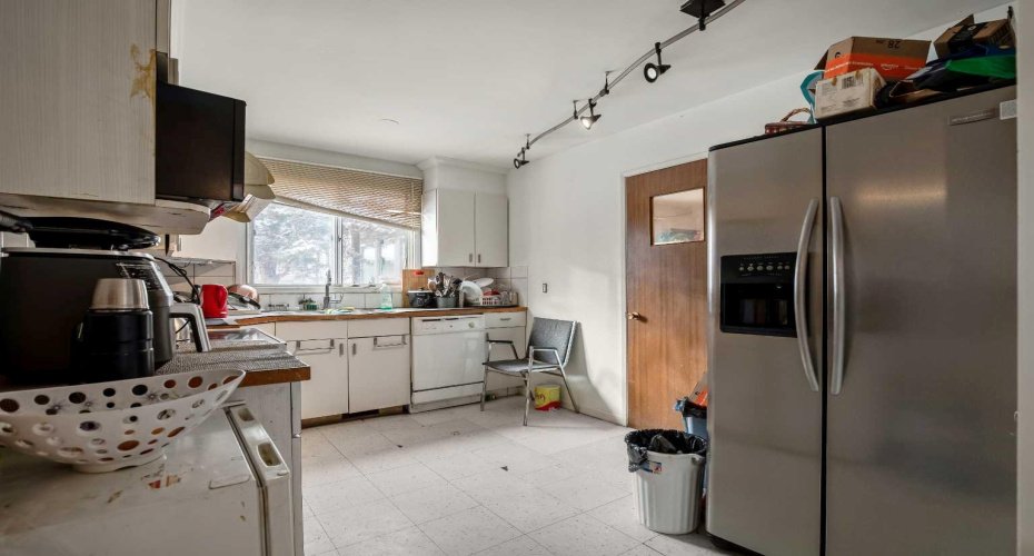 1405 8 Avenue, Calgary, Alberta T2G 0N1, ,Commercial,For Sale,8,A2267803