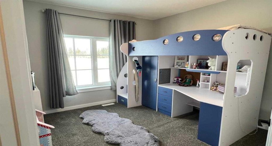 1049 Alberta Avenue, DeBolt, Alberta T0H 1B0, 3 Bedrooms Bedrooms, ,3 BathroomsBathrooms,Residential,For Sale,Alberta,A2268259
