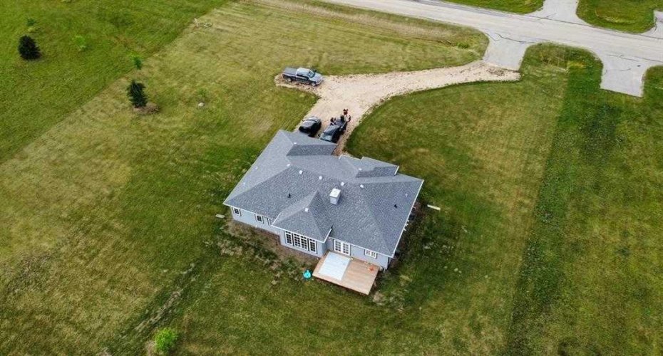 1049 Alberta Avenue, DeBolt, Alberta T0H 1B0, 3 Bedrooms Bedrooms, ,3 BathroomsBathrooms,Residential,For Sale,Alberta,A2268259
