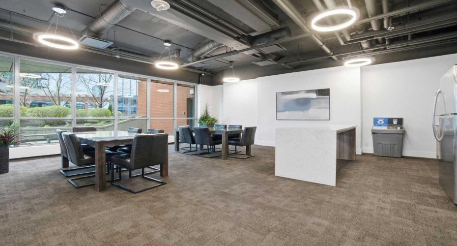 220 12 Avenue, Calgary, Alberta T2G0R5, 2 Bedrooms Bedrooms, ,2 BathroomsBathrooms,Residential,For Sale,12,A2268349