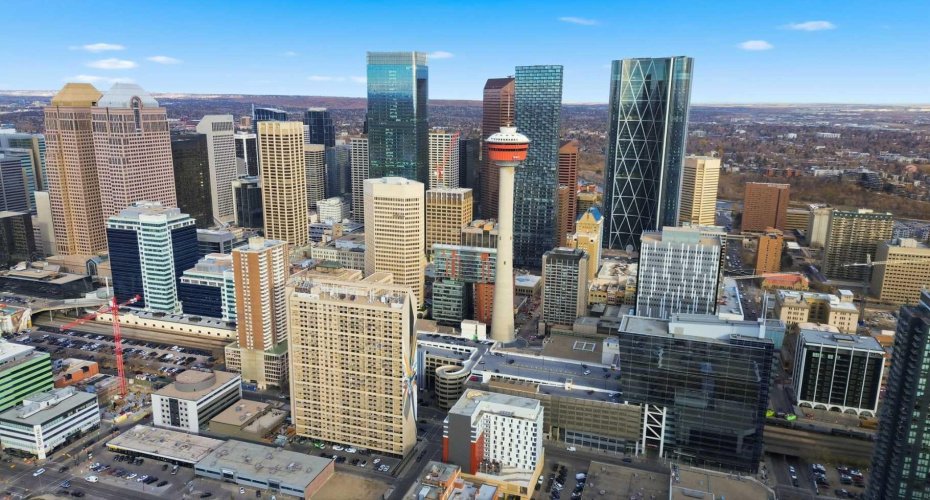 220 12 Avenue, Calgary, Alberta T2G0R5, 2 Bedrooms Bedrooms, ,2 BathroomsBathrooms,Residential,For Sale,12,A2268349