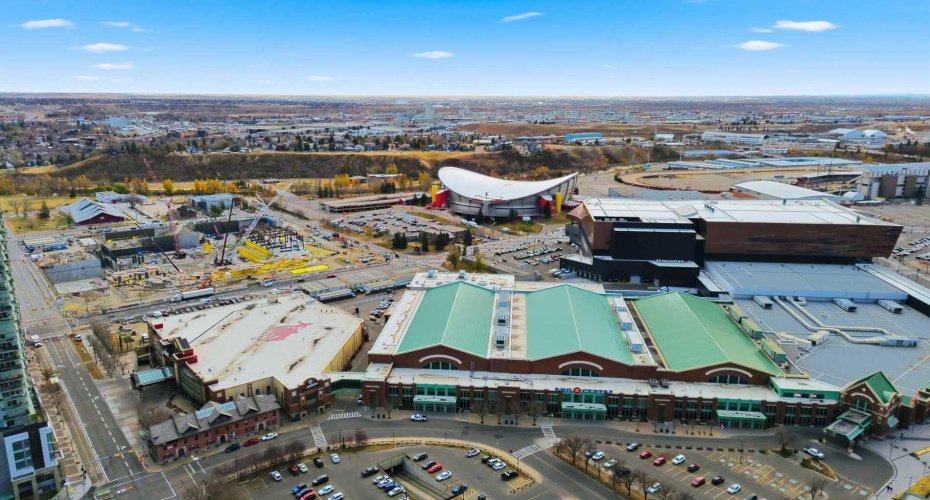 220 12 Avenue, Calgary, Alberta T2G0R5, 2 Bedrooms Bedrooms, ,2 BathroomsBathrooms,Residential,For Sale,12,A2268349