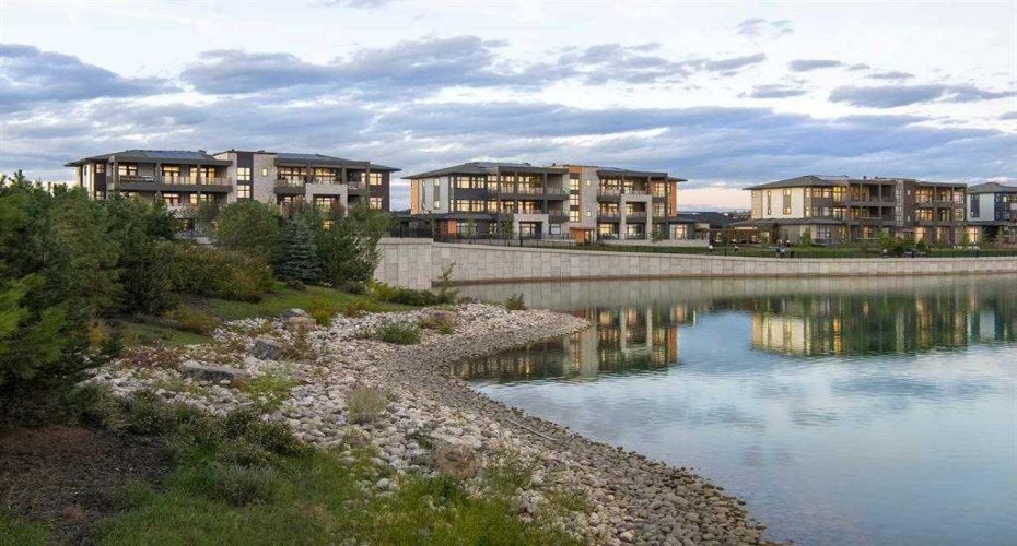 130 Marina Cove, Calgary, Alberta T3M 3P4, 2 Bedrooms Bedrooms, ,2 BathroomsBathrooms,Residential,For Sale,Marina,A2268430