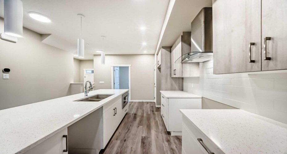 197 Hotchkiss Road, Calgary, Alberta T3S 0T9, 3 Bedrooms Bedrooms, ,3 BathroomsBathrooms,Residential,For Sale,Hotchkiss,A2268554