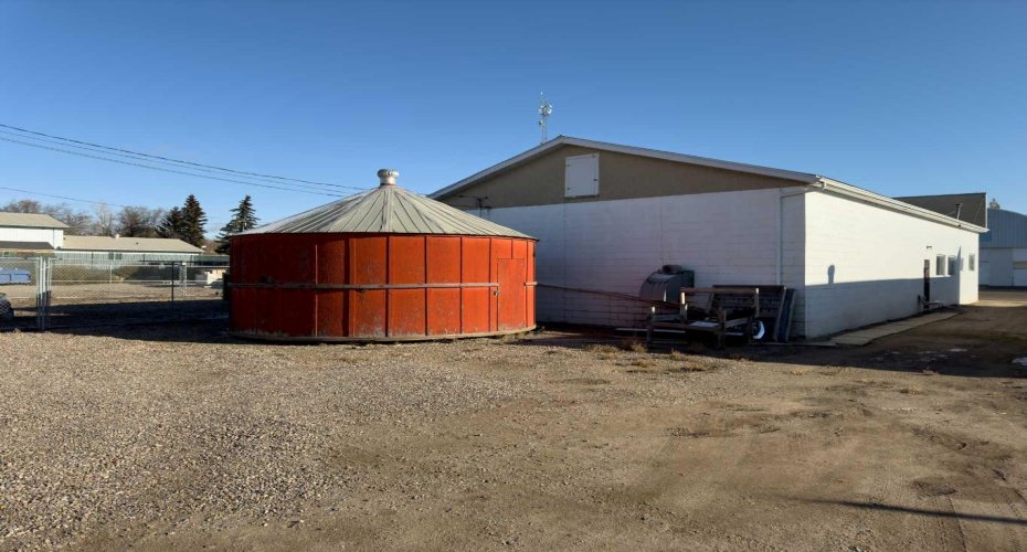 5020 49 Street, Provost, Alberta T0B 3S0, ,Commercial,For Sale,Provost Auto Body,49,A2268614
