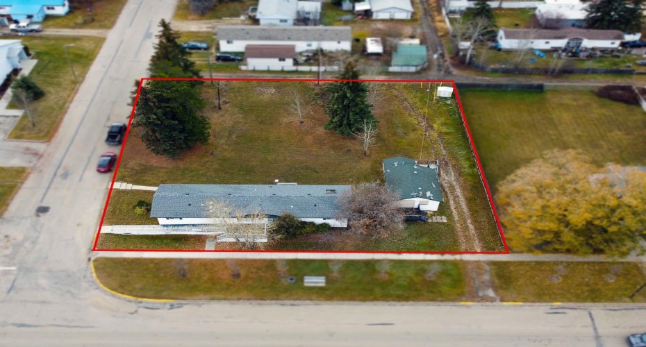 5302, 5304 & 5306 50 Avenue, Valleyview, Alberta T0H 3N0, ,Commercial,For Sale,50,A2267746