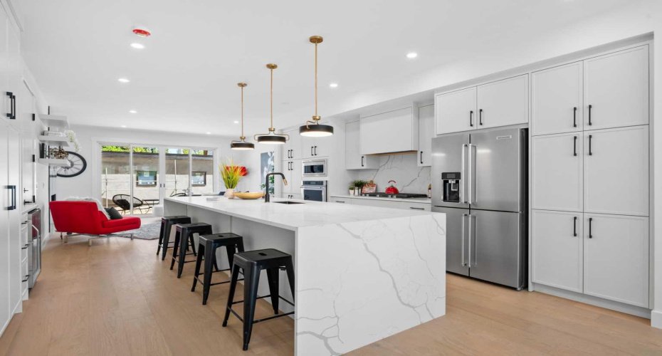 3116 4A Street, Calgary, Alberta T2M 3B4, 4 Bedrooms Bedrooms, ,5 BathroomsBathrooms,Residential,For Sale,4A,A2268162