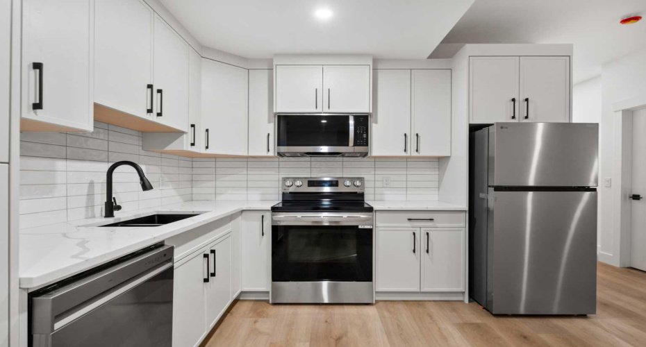 3116 4A Street, Calgary, Alberta T2M 3B4, 4 Bedrooms Bedrooms, ,5 BathroomsBathrooms,Residential,For Sale,4A,A2268162