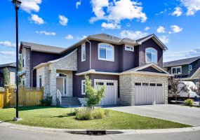 172 Kinniburgh Way, Chestermere, Alberta T1X 0R8, 6 Bedrooms Bedrooms, ,5 BathroomsBathrooms,Residential,For Sale,Kinniburgh,A2268159