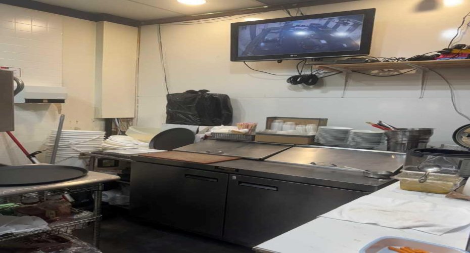 3400 14 Street, Calgary, Alberta T2K 1H9, ,Commercial,For Lease,14,A2235927