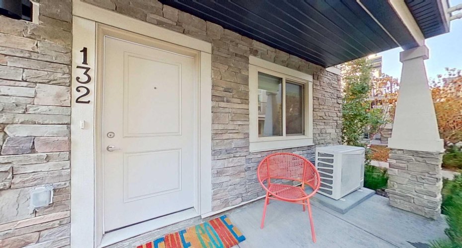 132 Legacy Point, Calgary, Alberta T2X3X3, 4 Bedrooms Bedrooms, ,3 BathroomsBathrooms,Residential,For Sale,Legacy,A2267975