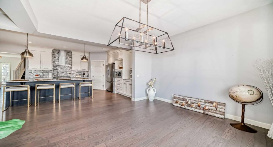 98 Legacy Lane, Calgary, Alberta t2x1y7, 4 Bedrooms Bedrooms, ,4 BathroomsBathrooms,Residential,For Sale,Legacy,A2268905