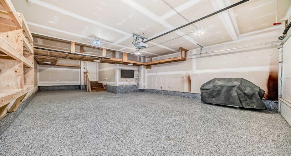 98 Legacy Lane, Calgary, Alberta t2x1y7, 4 Bedrooms Bedrooms, ,4 BathroomsBathrooms,Residential,For Sale,Legacy,A2268905