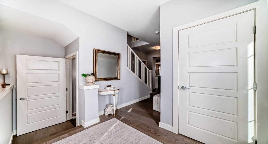 98 Legacy Lane, Calgary, Alberta t2x1y7, 4 Bedrooms Bedrooms, ,4 BathroomsBathrooms,Residential,For Sale,Legacy,A2268905