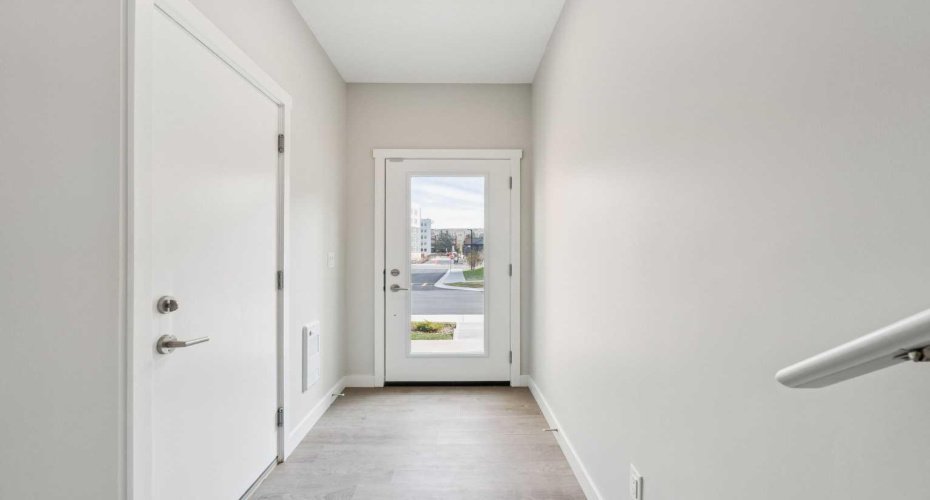 107 Shawnee Square, Calgary, Alberta T2Y 0W4, 2 Bedrooms Bedrooms, ,3 BathroomsBathrooms,Residential,For Sale,Shawnee,A2268566