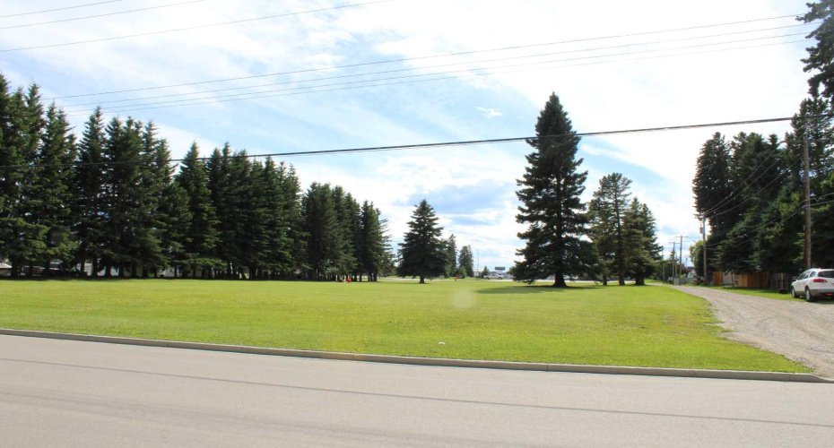4022 4 Avenue, Edson, Alberta T7E 1B6, ,Land,For Sale,4 Avenue,A2220047